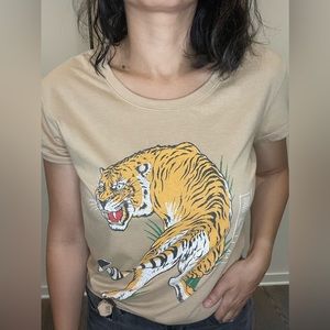 Tiger t-shirt